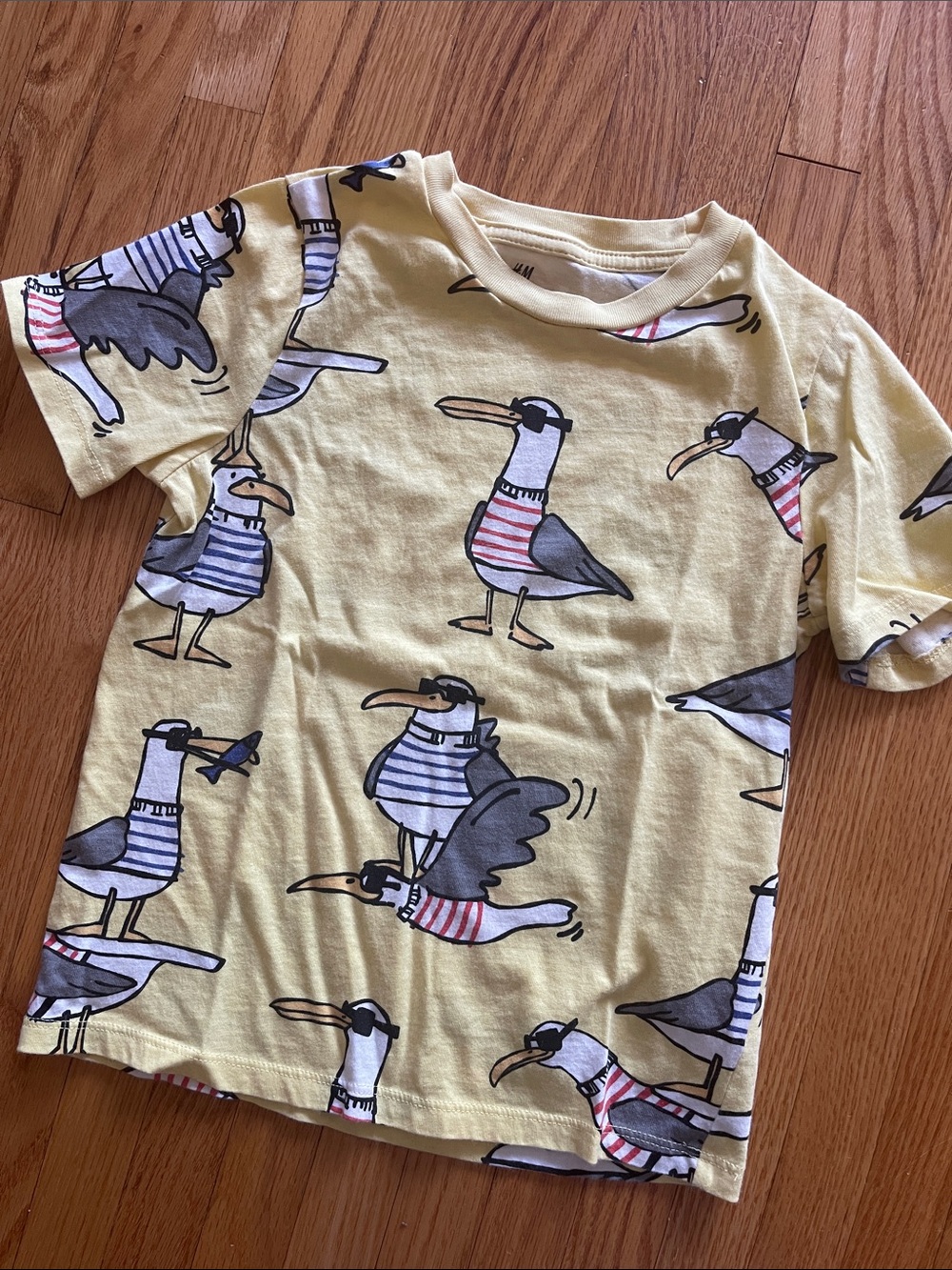 H&M Yellow Seagull Print Short Sleeve Tee